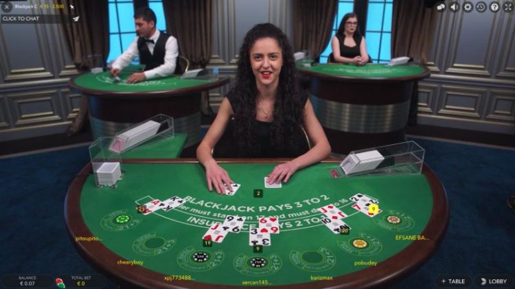 permainan kasino dealer langsung blackjack